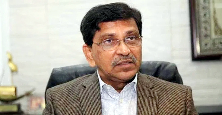 দেশে ফিরলেন হানিফ