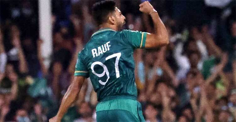 পাকিস্তানের ‘মান রক্ষা’র ম্যাচের সেরা হারিস