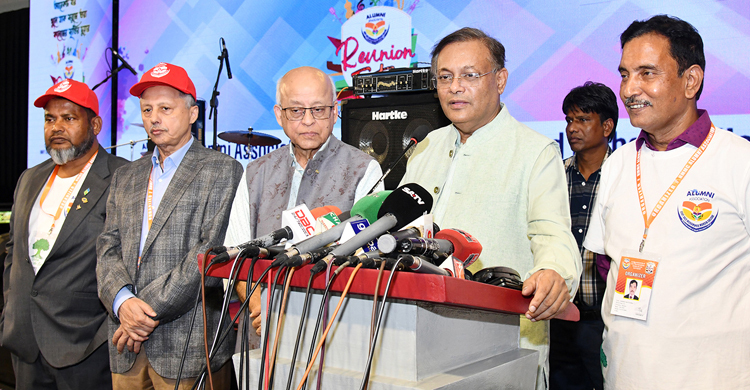 খালেদা সমাবেশে যাওয়ার চিন্তা করলে সরকার কারাগারে পাঠাতে বাধ্য হবে