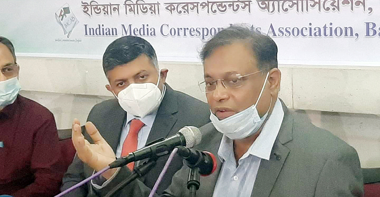 বিএনপির অনেক নেতা গোপনে টিকা নিয়েছেন : তথ্যমন্ত্রী