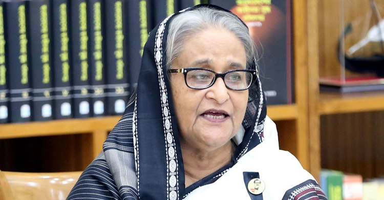 Don’t think yourselves as minority: PM tells Hindu community leaders