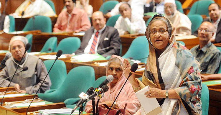 চুল কাটা ও বাউলদের প্রতি যেকোনো প্রতিবন্ধকতা সৃষ্টি গ্রহণযোগ্য নয়