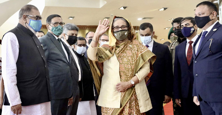 PM leaves for London, NY to attend Queen’s funeral, 77th UNGA