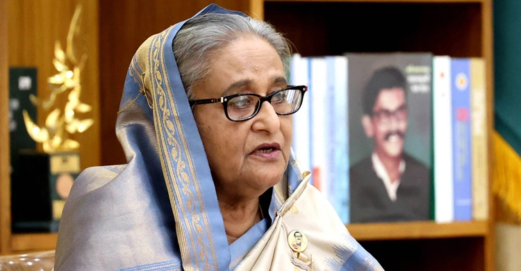 Govt trying best to keep country's economy vibrant: PM