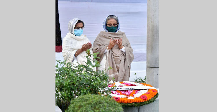 PM offers prayers at her martyred family members’ Banani graves