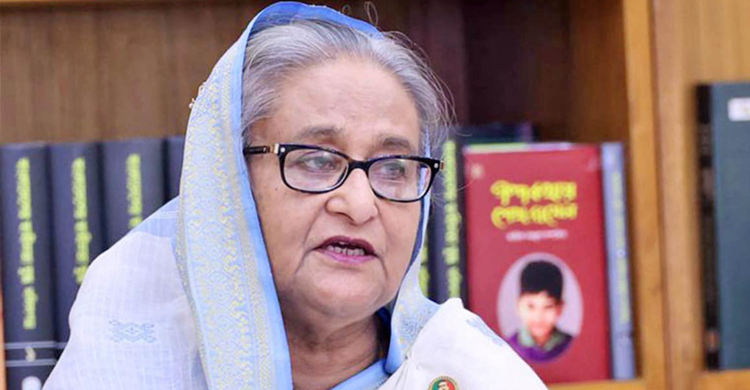 Remain alert as none can create crises of essentials on Ramadan: PM