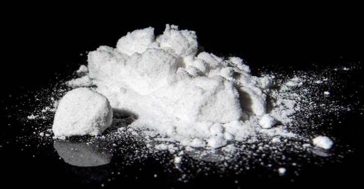 গোদাগাড়ীতে দেড় কেজি হেরোইনসহ যুবক আটক