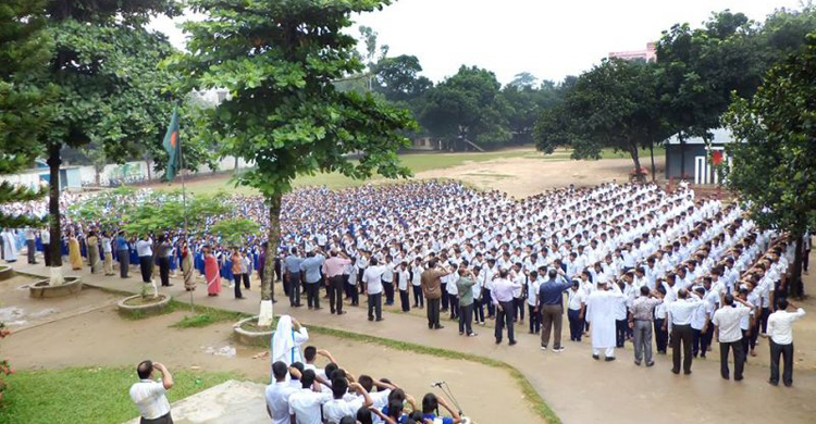 হাইস্কুলে ৬০ হাজার আসনের বিপরীতে পৌনে ৪ লাখ আবেদন