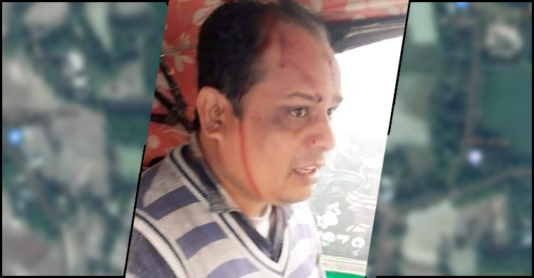 কর্মকর্তার মাথায় আঘাত করে গ্রামীণ ব্যাংকের টাকা লুট