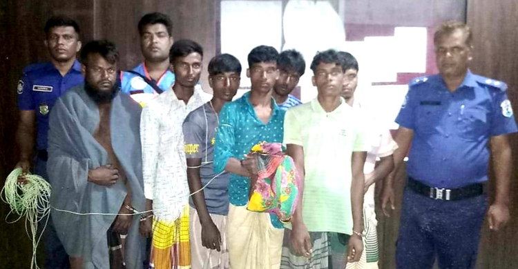 যমুনায় ইলিশ ধরায় সাত জেলের কারাদণ্ড