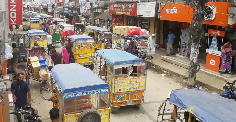হবিগঞ্জে ১০ শতাংশ বিদ্যুৎ খাচ্ছে টমটম