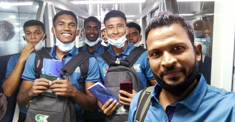 ছয় ম্যাচের সিরিজ খেলতে মালয়েশিয়ায় বিকেএসপি হকি দল