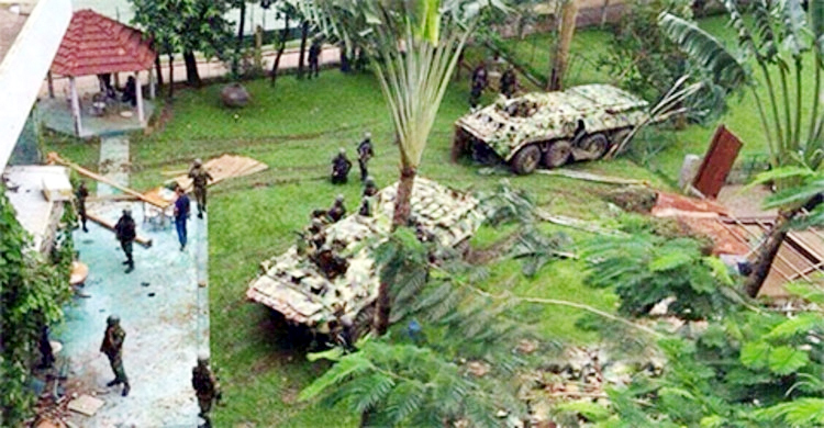 নিহত সাত জাপানি নাগরিকের স্মরণে স্মৃতিস্তম্ভ