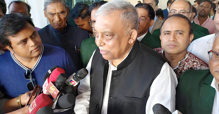 প্রযুক্তির কৌশলে আড়ালে-আবডালে অবস্থান করছেন জঙ্গি জিয়া