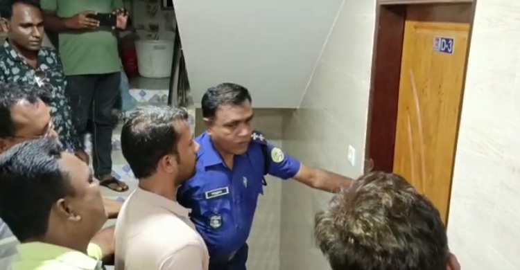 কুয়াকাটায় হোটেলের রুমে তরুণীর ঝুলন্ত মরদেহ