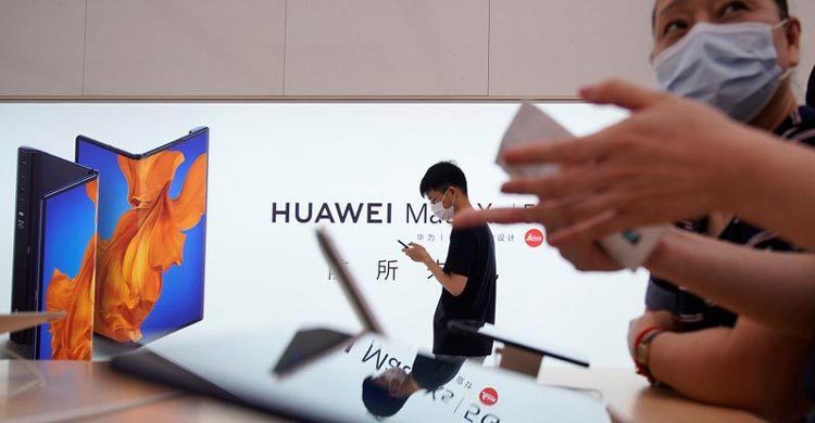 Huawei overtakes Samsung as world’s top handset seller in second quarter: Canalys