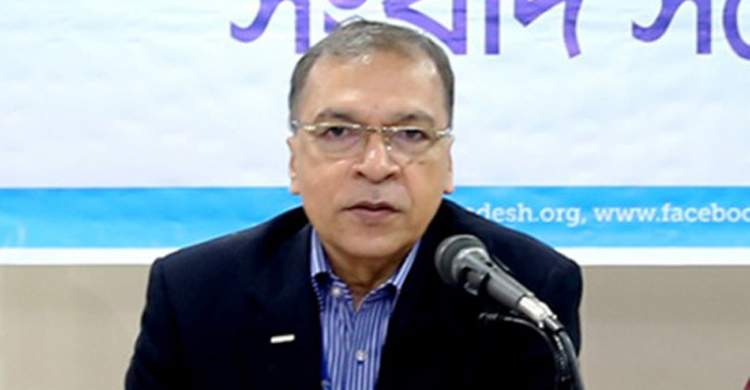 ‘নারী ফুটবলারদের গৌরবোজ্জ্বল অর্জন ম্লান করেছে চুরির ঘটনা’