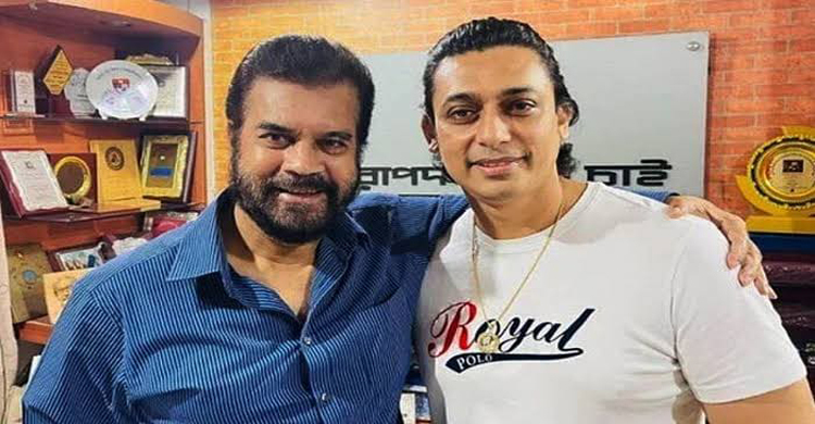 শিল্পী সমিতির সভাপতি ইলিয়াস কাঞ্চন, সা. সম্পাদক জায়েদ খান