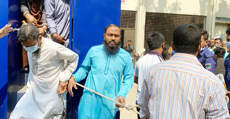 সাতক্ষীরায় সিরিজ বোমা হামলা খালাস ২০, সাজা ১৪ জনের