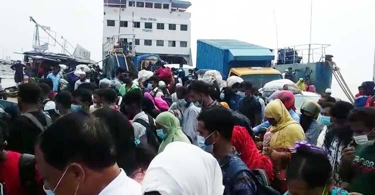 আজও শিমুলিয়া-বাংলাবাজার রুটে যাত্রীদের ভিড়