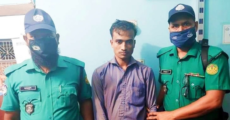 সাবেক স্ত্রীর আপত্তিকর ছবি ফেসবুকে দিয়ে যুবক গ্রেফতার