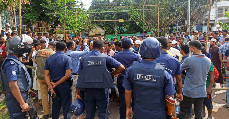 কুমিল্লায় ৮ মামলায় গ্রেফতার ৪৩
