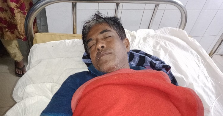 নির্বাচন থেকে সরে যেতে হুমকি, মেম্বার প্রার্থীর আত্মহত্যার চেষ্টা