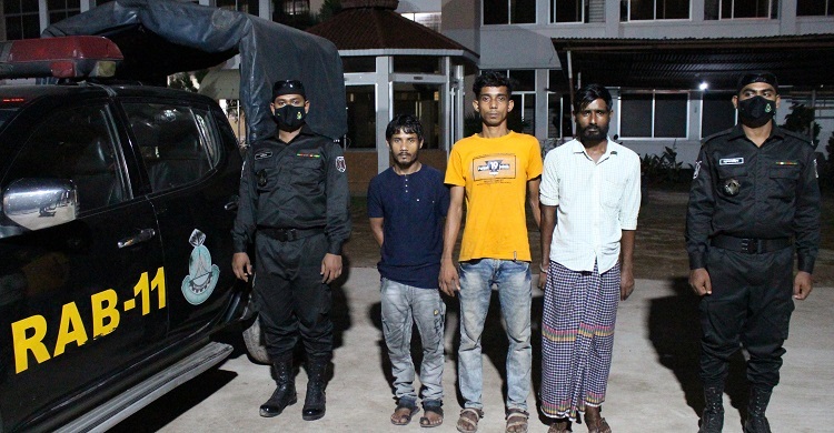 নারায়ণগঞ্জে ইয়াবাসহ ৩ মাদক ব্যবসায়ী আটক