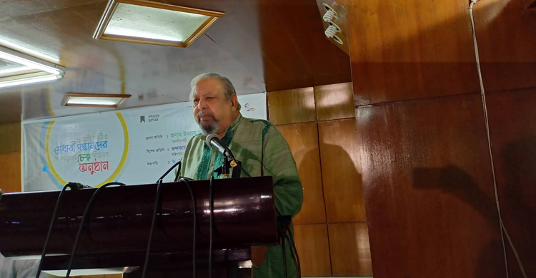 মালয়েশিয়ায় পাঠাতে পর্যাপ্ত কর্মী পাচ্ছি না: কর্মসংস্থান মন্ত্রী