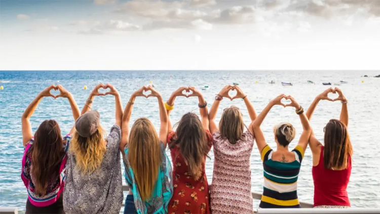 বন্ধু দিবসের ১০০ বছর