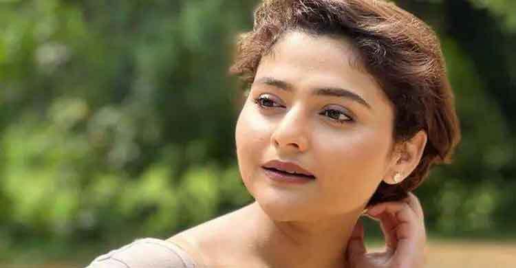 অভিনেত্রী ঐন্দ্রিলাকে নিয়ে হতাশার কথা শোনালেন চিকিৎসকরা