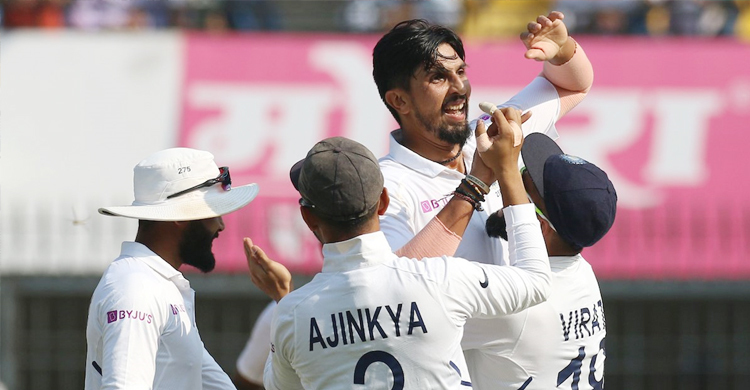 দলকে বিপদে ফেলে ফিরে গেলেন মিঠুনও