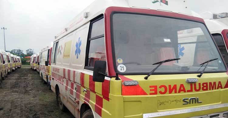 ঢাকার পথে ভারতের উপহারের ৩০ অ্যাম্বুলেন্স