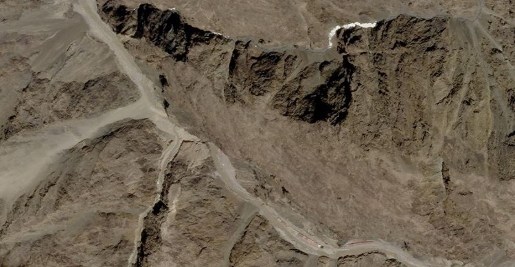 India, China accuse each other of violating de facto border