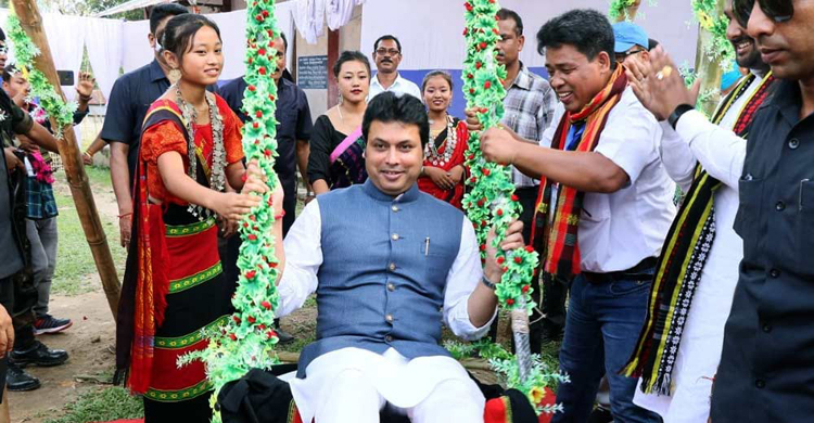 ত্রিপুরার সাবেক মুখ্যমন্ত্রী বিপ্লব দেবের যত আলোচিত মন্তব্য