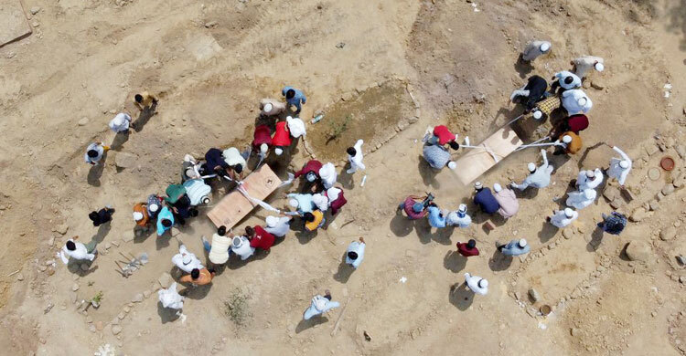 India reports another record daily rise in COVID-19 infections