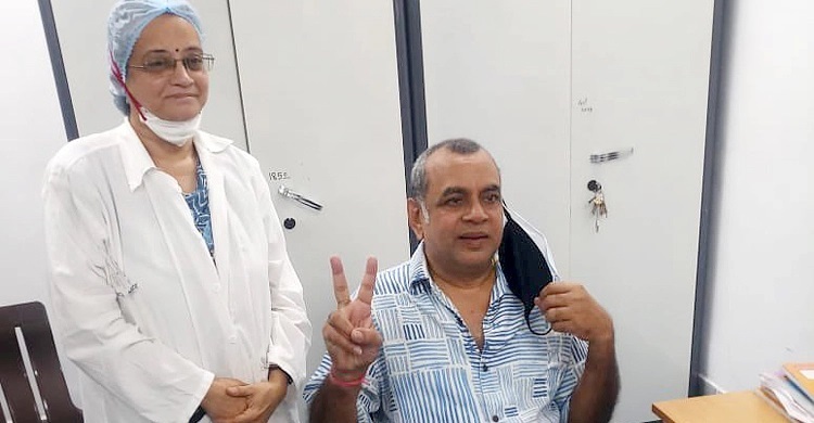 Paresh Rawal receives Covid-19 weeks after vaccine shot
