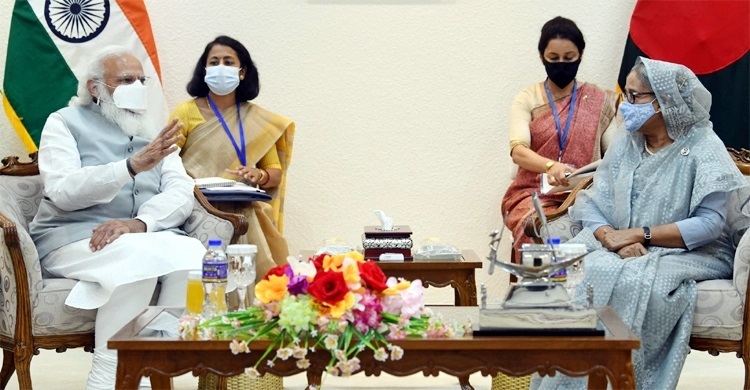 Dhaka, Delhi exchange five MoUs on trade, disaster, ICT