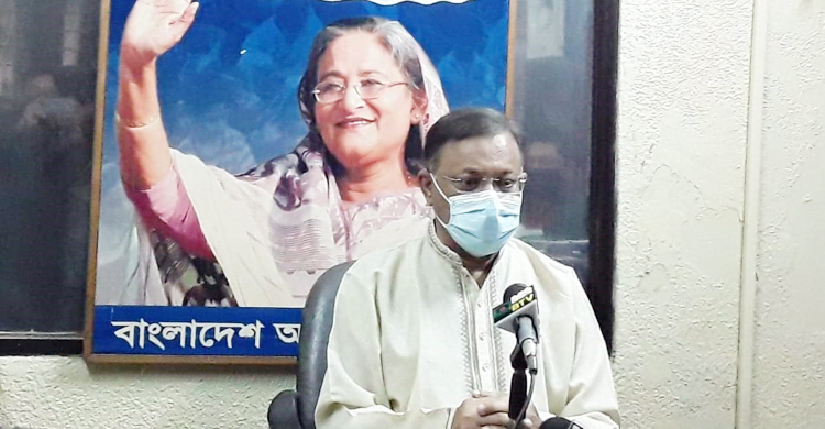 শেখ হাসিনার স্বদেশ প্রত্যাবর্তনে দেশে গণতন্ত্র পুনঃপ্রতিষ্ঠিত হয়