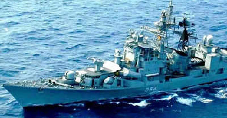 3 killed, 11 injured in blast on Navy ship in Mumbai