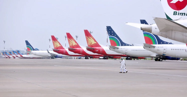 International commercial flight operation resumes