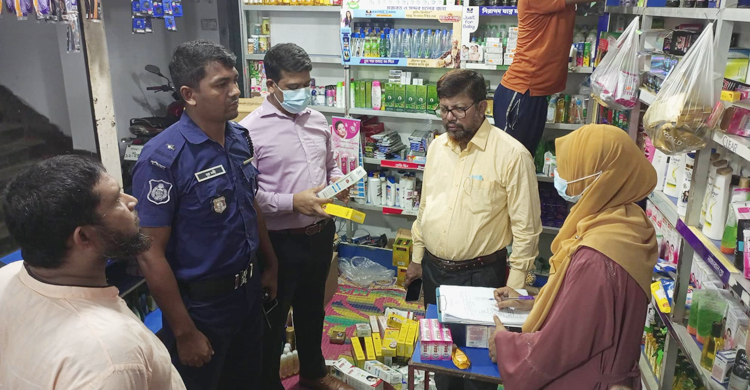 নিষিদ্ধ প্রসাধনী বিক্রির দায়ে দোকান সিলগালা, জরিমানা ২০ হাজার