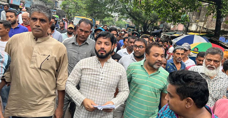 ধোলাইখালে সমাবেশের আগে ইশরাকের জনসংযোগ