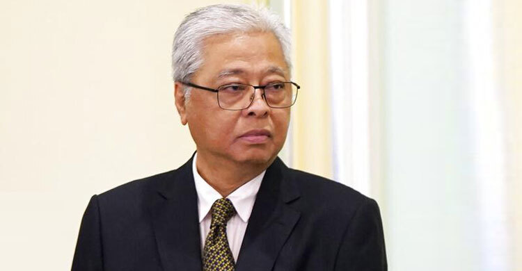 Malaysia’s ex-Deputy PM Ismail poised to win premiership race