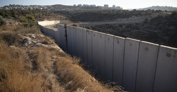 Nearly 20 years on, Israeli barrier shapes Palestinian lives
