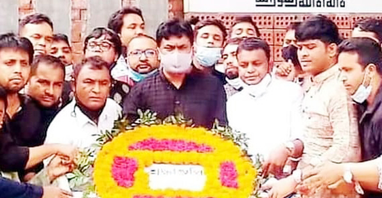 আইভি রহমানের কবরে স্বেচ্ছাসেবক লীগের শ্রদ্ধা
