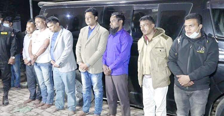 যশোরে কোটি টাকার হেরোইনসহ আটক ৭