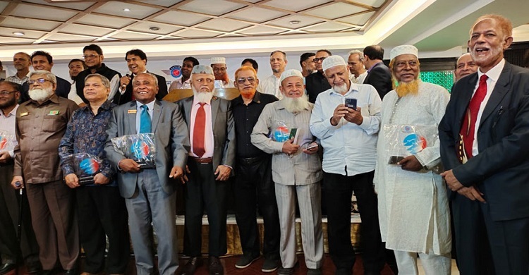 বিমান বাহিনীর খেতাবপ্রাপ্তসহ ২১ বীর মুক্তিযোদ্ধাকে সংবর্ধনা
