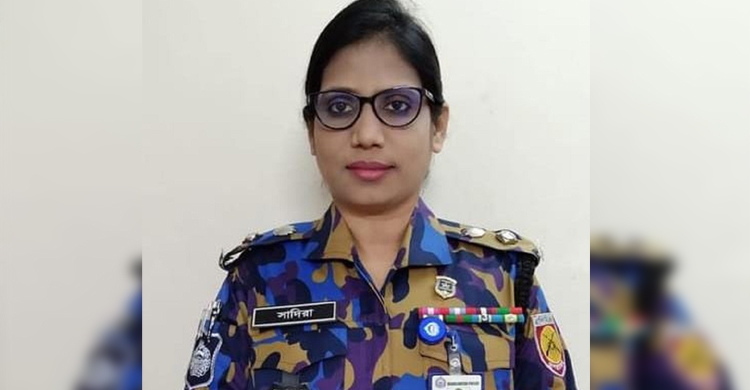 নতুন ৪০ এসপির মধ্যে একমাত্র নারী নড়াইলের সাদিরা খাতুন