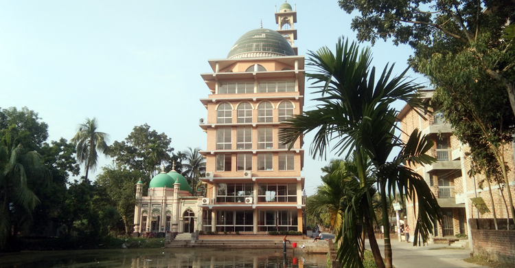 ইসলামিক সংস্কৃতির অনন্য নিদর্শন জামালপুরের মালঞ্চ মসজিদ